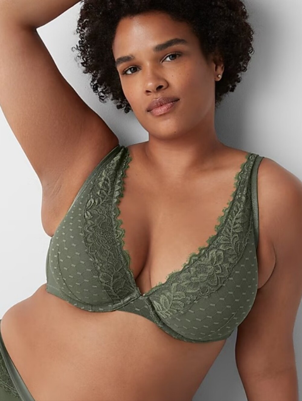 NWT Cacique Lightly Lined Bra 34H
